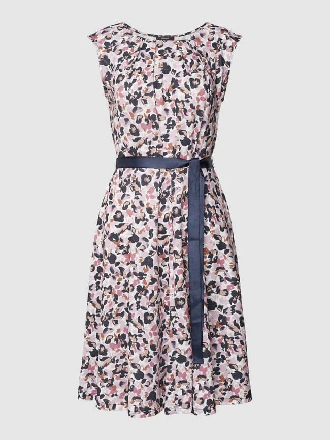 Knielanges Kleid Mit Allover-Muster In Ecru 4 Knielanges Kleid Mit Allover-Muster In Ecru – Bild 2