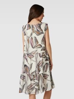 Comma Knielanges Kleid Aus Viskose Mit Floralem Allover-Muster In Offwhite -ModeHaus Verkaufs-Shop 615j6iah6l7k2jieah0jil9n6co5ci1g8sql6gpp655k8hqg9t1laj9n8h44sdifah7l6cqi8kr38dif9go68cr26cojgdj3c4q3idpkc9im8o9j74q3iphmcop3ec9h6kqm4d0