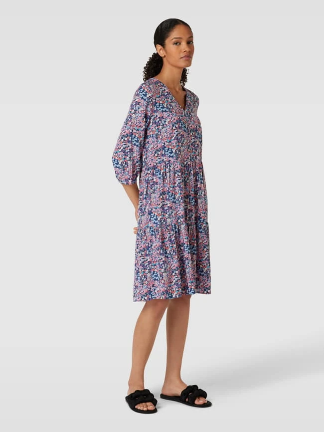 Knielanges Kleid Aus Viskose Mit Floralem Muster In Graphit 3 Knielanges Kleid Aus Viskose Mit Floralem Muster In Graphit