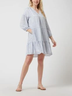 Kleid Aus Viskose In Hellblau