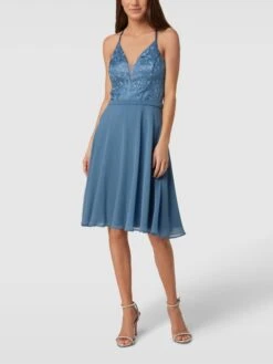 Kleid Mit Herz-Ausschnitt In Rauchblau