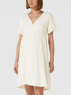 Mamalicious Umstands-Kleid Mit Lochstickerei Modell 'Dinne Tess' In Weiß -ModeHaus Verkaufs-Shop 6l2l0lij6t644l21al246li8a4qkiiqd8go4md2c9gojggaiap3jahq96994akqi8kqkmkid6l552h9g8go3apb4cpi66o9g6di66chkc5gj2eb26cr3cp3575hjge9g61j68d8