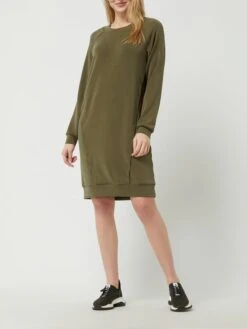 Kleid Mit Raglanärmeln In Olivgrün