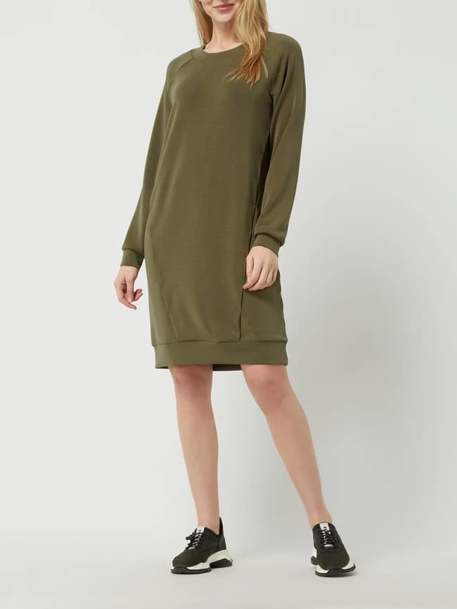 Kleid Mit Raglanärmeln In Olivgrün 3 Kleid Mit Raglanärmeln In Olivgrün