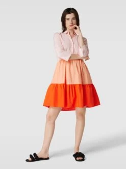 Knielanges Kleid Mit Colour-Blocking-Design In Orange