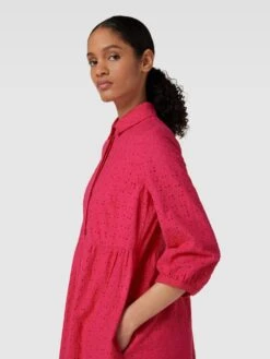 Knielanges Kleid Mit Lochstickerei In Pink -ModeHaus Verkaufs-Shop 6p2kkhae9d3l2h2g8cqkse9p6p2jijq265446iql6ko4acq68d85cha48cp4sha885846e9k89230kqm94o34phhcph68phg6cs34o9kcoo34oj46co30dj3c4o32dhicko3gp8