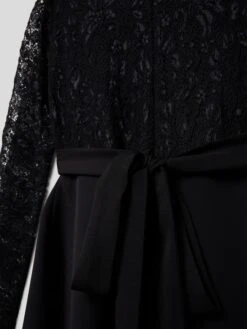 Kleid Mit Floraler Spitze In Schwarz -ModeHaus Verkaufs-Shop 6t334gic65144c9n8lb3chaf60o4uca18ksjcjpkal144li9895kglim8kq4sja29pb34kah9t0l0e2f9h3j8ob5clj30phl75gj2chk6gqmcohhclhj8pj46gp68p9g70s66p0