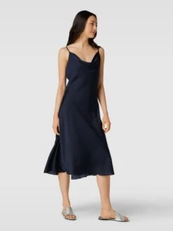 Knielanges Kleid Mit Verstellbaren Spaghettiträgern In Marineblau
