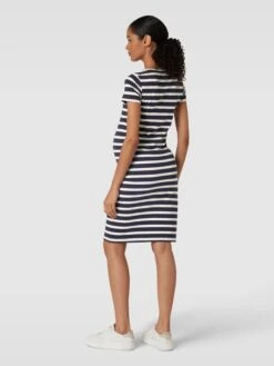 Mamalicious Umstands-Kleid Mit Streifenmuster Modell 'MIA' In Marineblau -ModeHaus Verkaufs-Shop 6t93ggqd8ookqea76t356jigakskuki894q3gkpj9t8kmkifah0j2l229934mlae94r3glal9so5ajae993m2cr564qjidhl69gm2ohk60s3ge9l6ks62dhl65j34cb668qjgc0