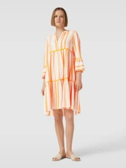 Emily Van Den Bergh Knielanges Kleid Mit Streifenmuster Modell 'Neon' In Neon Orange