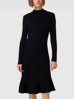 Kleid In Strick-Optik In Schwarz -ModeHaus Verkaufs-Shop 74r3eki5a94j8hpg718kkdah9d5l4jqfa4pk4j1jah53ckpi6oqkggil7514sjical2l8jhha514kdqka53j8p9i6di68d1hc8rm6c1kcgrmce336cqm2d9o6ksj2d1p6grm4c0