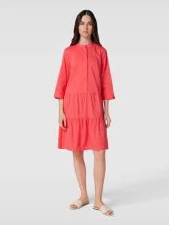 Betty Barclay Knielanges Kleid Mit Stehkragen In Koralle -ModeHaus Verkaufs-Shop 85438die6535ahaja5a4ccag9l1lag9n8t142i2l6t73ceal8p250i1o658l8h1g894j0cqg719k6ii570o3cob2c4qjic3664q64o9k6kp66oj46or34oj468ojgob56kq30p8