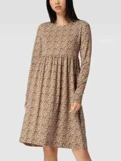 Mamalicious Umstands-Kleid In Knielänge Mit Floralem Allover-Muster In Schilf -ModeHaus Verkaufs-Shop 8564aii29l938jqg6t942hql65ak6d9o75454gaiad0j0c1n9gslckida92kghq56krjel9k6p3j8d9p6co3ecpg6lij8d9l6srm2opk6hgjieb668p64opo6tj6ae1l69h64e0