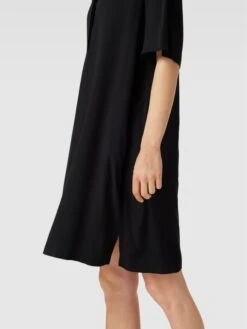 Knielanges Kleid Mit V-Ausschnitt In Schwarz -ModeHaus Verkaufs-Shop 890j4jhla9a30e9j9ta4ok2c9l9j0dqf8d844g9mad632jqi8t6l8hi488s46gij853jchppad750e258oo3ac1m64p6ce1k75im8d9k6ko3co9ickq3gcpn60rj8o9nc5h32d0