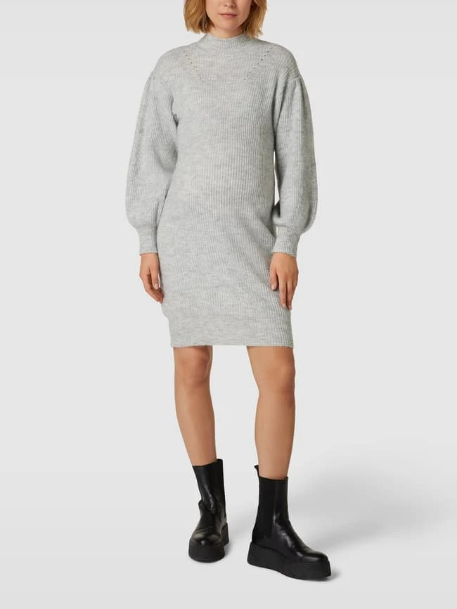 Mamalicious Umstands-Kleid Mit Taillenband Modell 'Lilly' In Hellgrau 3 Mamalicious Umstands-Kleid Mit Taillenband Modell 'Lilly' In Hellgrau