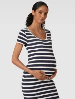 Mamalicious Umstands-Kleid Mit Streifenmuster Modell 'MIA' In Marineblau -ModeHaus Verkaufs-Shop 8d334k9n6p93ikae6t94idig8oskiipl9d338d2d6d33gdhg9l6kmla68crlciii8cp5cjq76sqj4ci89ko3cohgcgq34d9gckpjep1k74o68o9o6srm6cb568s3ep316cr38do