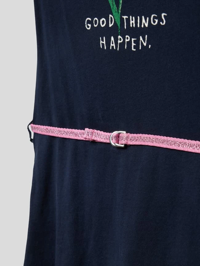 Kleid Mit Motiv-Print In Marineblau 4 Kleid Mit Motiv-Print In Marineblau – Bild 2