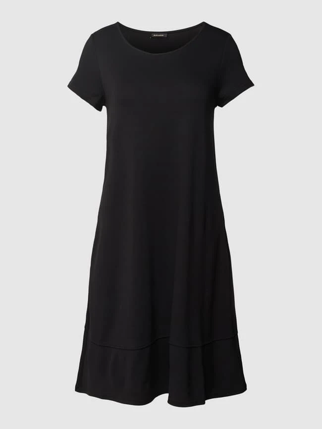 MORE&MORE Knielanges T-Shirt-Kleid Aus Viskose-Mix Mit Eingrifftaschen In Schwarz 4 MORE&MORE Knielanges T-Shirt-Kleid Aus Viskose-Mix Mit Eingrifftaschen In Schwarz – Bild 2