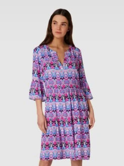 Knielanges Kleid Mit Strukturmuster In Blau -ModeHaus Verkaufs-Shop 8ook8c2370p4ic2jaor4mj9k6t94siajap2lcj1o8l44ec1oa56j8cqh6krl8hak8ha3ghhh84okod2c8h3machi60pjgchmc8o3ae1kc4q6ae9hcphjcpb56ti3aohgclhmadg