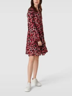 Taifun Knielanges Kleid Mit Floralem Muster In Schwarz