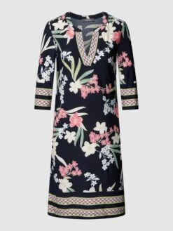 Knielanges Kleid Mit Allover-Muster In Marineblau -ModeHaus Verkaufs-Shop 8p136him8l1l0k9k9h54cji16t4kcdqg9cp4gcpi6p150iq39orkid1h64o4sji2653kqla2akr4ekhn6h3jip9i75hmce1o6oq30phkc4smce9pcdgjadhochi34pb16ks3eco