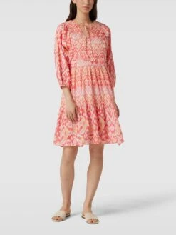 Oui Knielanges Kleid Mit Allover-Muster In Pink