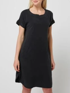 Kleid Aus Lyocell In Schwarz 10 Kleid Aus Lyocell In Schwarz -ModeHaus Verkaufs-Shop 90o42hqd6d84kcad8h6k4iic9p7laipl6p74gdib99alcl1m84rj4cqg716j8jih94o34d2eagrkulhn853j8cb164sjgopjchgjachkcpj36o9g6lh30c9h6tij2d1mc5gjgd0