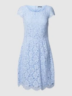 Knielanges Kleid Mit Floralen Stickereien In Blau -ModeHaus Verkaufs-Shop 916j6iak6sslacai8l7kuhhm9gq4aiqe619j4iim6db4ul1o7535akph896jcjii90oj6ea4a19j6e9p9oo3ce1g6gq62p9j74p3aopk6oq3ee366kpmapj56tij4or2ckq3ip8