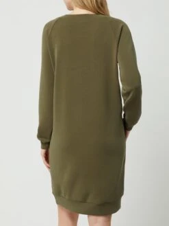 Kleid Mit Raglanärmeln In Olivgrün 11 Kleid Mit Raglanärmeln In Olivgrün -ModeHaus Verkaufs-Shop 9h3kshi3a8pl4ihi6d65ahqa9pa4gdql8d15ada66h6j2lij915k6had9124mk9pa14j2k9ma5a44kib8h3m2cr2c4pm2dj4copm4d1kc9h30ohkc8pj8p9p64o34d9mcos32dg
