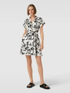 Knielanges Kleid Aus Viskose-Leinen-Mix In Ecru