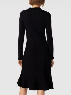 Kleid In Strick-Optik In Schwarz -ModeHaus Verkaufs-Shop 9l7kicq18t44oea7a5838h9o71750kaj719kugi974r4cd1kah54ke2a9cqksc2994rkgi259so4ijq3ap3jipb2c8pjcd1nc5ijaopk71i36ohncgpm2dhncdh38pb56lhjgp0