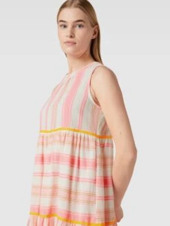 Emily Van Den Bergh Knielanges Kleid Im Stufen-Look In Neon Pink -ModeHaus Verkaufs-Shop 9p0k6h9l6h3jicqaaop4kk2a9t3kaipk6l9j8j9n8taj0e26aoo32j9l8h5k6jii8t4ksha1ap43ecal90o3ccpkcor32oho6sp32p9kc8rm6e3268oj0e9p68rmccj5c9h66co