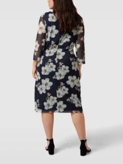 PLUS SIZE Knielanges Kleid In Wickel-Optik In Marineblau 11 PLUS SIZE Knielanges Kleid In Wickel-Optik In Marineblau -ModeHaus Verkaufs-Shop 9t2kgc268d44ejhka12lak2c8p0kmlif6os4scie88rl6eaiah7kqda969448laf611kuiik858j8hpj84o3ep1l65hmco9h6tj36c9k6srjae1ic4sm4opm70r66dhhc9i32c8