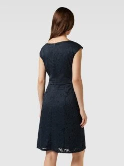 Betty Barclay Knielanges Kleid Mit Floralem Muster In Marineblau -ModeHaus Verkaufs-Shop a0o52jad6p1l4gqfa97k6iqa6913ela28l9ladih71b32c1i657jakah9t0j8ji270pl0kpoakrjicic6l3j8dj274r36cj670q34c1kccrjge9gc4q3gpb5cksmco9o6kr3ico