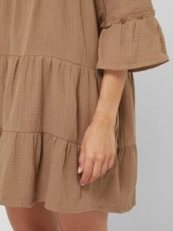 ONLY Kleid Aus Musselin Modell 'Thyra' In Sand -ModeHaus Verkaufs-Shop a134uk2c6db44gq18t43ciqj8p34qchi90skciqi9t5kahpl999kogi4619lcli98h8j0jhj693l4hag9p3jgcb2cks38e9l61imcp1k6op3ae9i64s3adb6c8s3gdhoc8o66dg