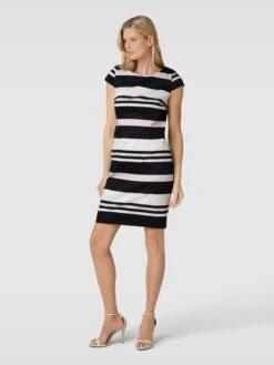 Knielanges Kleid Mit Streifenmuster In Marineblau