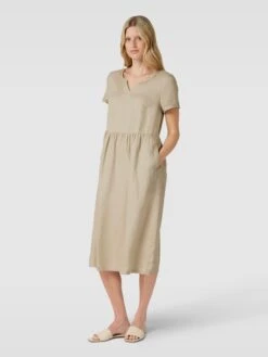 Knielanges Kleid Aus Leinen In Sand