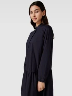 Knielanges Kleid Mit Ausgestellter Rockpartie In Marineblau -ModeHaus Verkaufs-Shop akpk8hhl657ksgho65b3iia8757j0g9l6d4kil1i9l4kekq7a5430die8t2koh1j94r4ila66l2l6j2374o30chn6ks68db668qjip1k70rm8e9n68r34oj6c9h3ae9h6osj8e0