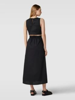 Kleid Mit Cut Out In Schwarz -ModeHaus Verkaufs-Shop ap5jicid696l0i1ja56j6iqm8t334dim7514og9g990kmkpha4pj2gpi9d456cq76gpk6eah9kskce9m6t3jiohl6goj4o9iccqj0c9k6sp3ge9pckrj4dhj61h62phpc8pmcdg