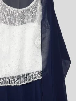 Kleid Mit Stola In Marineblau -ModeHaus Verkaufs-Shop ap74ii216gokkghl6p6kugi1894lajhi71256h239h5k2jphada36ca5ad4jgdi888q42cim6594ogi774o3ae9hc4qmcp9mcos38dhk6oo3eoj16cp68e33cph62chh65j68co